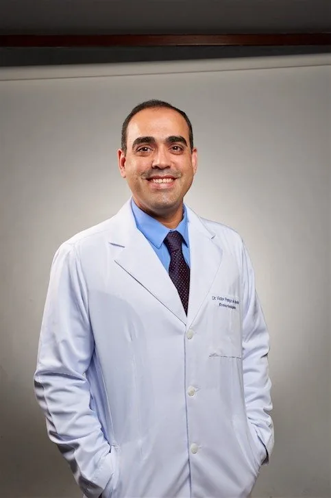 Dr. Victor Almeida